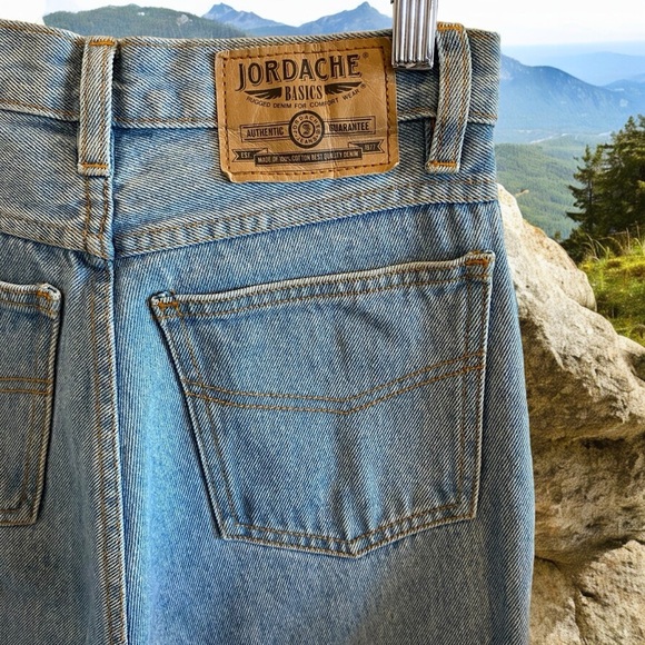 Vintage Jordache High Rise Denim Straight Leg Skinny Jeans - Picture 8 of 16